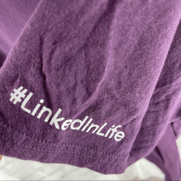 LinkedIn Class 2018 T-Shirt - Picture 3 of 5